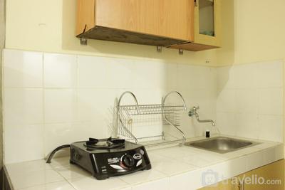 Apartemen Suites @Metro - Quiet and Comfy Studio at The Suites @Metro Apartment By Travelio