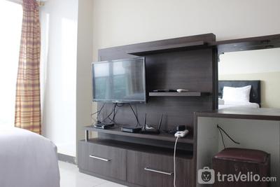 Apartemen Tamansari La Grande - Modern Studio Room at Tamansari La Grande Apartment By Travelio