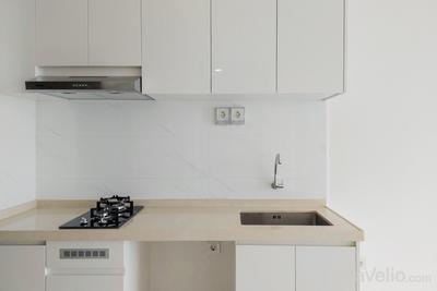 Apartemen Sky House BSD - Semi Furnished 2BR with AC at 28th Floor Sky House BSD Apartment By Travelio