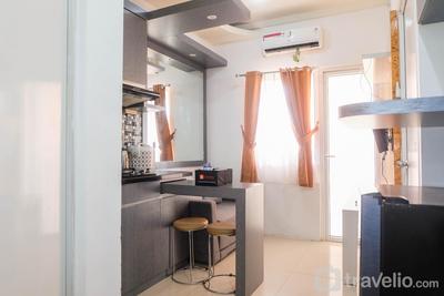 Apartemen Green Pramuka City - Warm and Cozy 2BR Green Pramuka City Apartment near Mall By Travelio