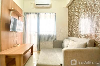 Apartemen Green Pramuka City - Comfy and Well Furnished 2BR at Green Pramuka City Apartment By Travelio