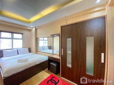 Spacious and Private 1BR Apartment Suites @Metro By Travelio