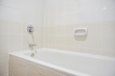 Apartemen Batavia Benhil - Homey and Nice 1BR at Batavia Benhil Apartment By Travelio