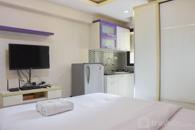 Apartemen Kebagusan City - Homey and Simply Studio Room at Kebagusan City Apartment By Travelio