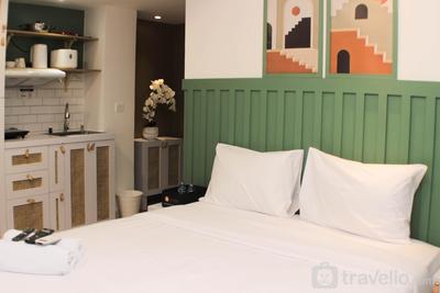 Apartemen Meikarta - Minimalist Design Studio at Meikarta Apartment By Travelio