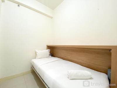 Apartemen Green Pramuka City - Good Deal and Minimalist 2BR Green Pramuka City Apartment By Travelio
