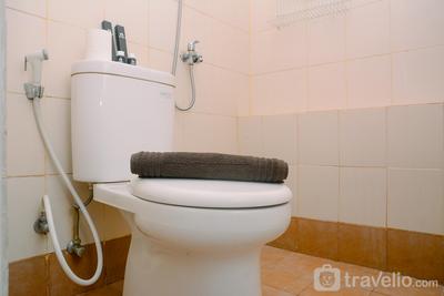 Apartemen Bassura City - Cozy Living 2BR Apartment at Bassura City near Mall By Travelio