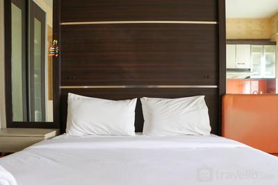 Apartemen Grand Emerald - Cozy Stay Studio Room Grand Emerald Apartment By Travelio