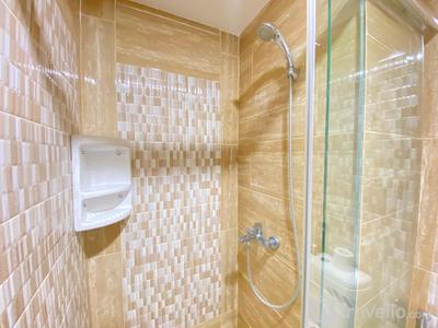 Apartemen Parahyangan Residence - Luxurious 2BR Apartment at Parahyangan Residence By Travelio