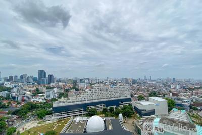 Apartemen Menteng Park - Comfort 2BR with Private Lift at Menteng Park Apartment By Travelio