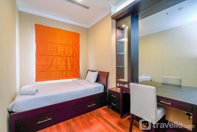 Apartemen Bellezza - Exclusive and Comfy 2BR with Extra Room at Bellezza Apartment By Travelio