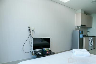 Apartemen Puri Mansion - Simply Cozy Studio at Puri Mansion Apartment By Travelio