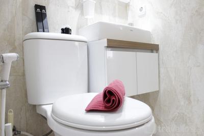 Apartemen Grand Asia Afrika - Modern Chic Studio Room at Grand Asia Afrika Apartment By Travelio