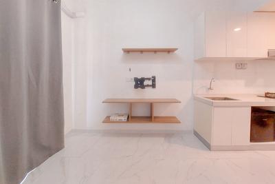 Apartemen Sky House BSD - Spacious Unfurnished Studio Apartment with AC at Sky House BSD By Travelio