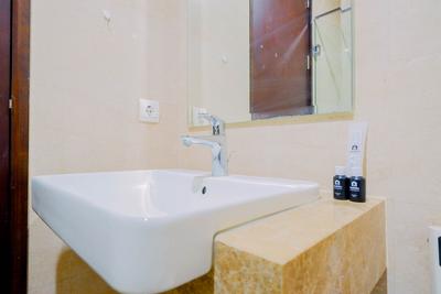 Apartemen Menteng Park - Nice and Elegant Studio at Menteng Park Apartment By Travelio