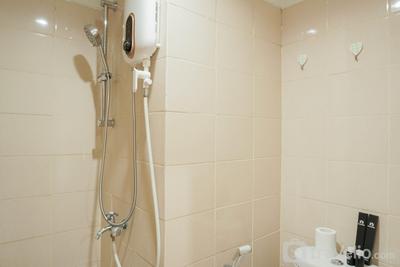 Apartemen Titanium Square - Comfort and Minimalist 2BR Titanium Square Apartment By Travelio