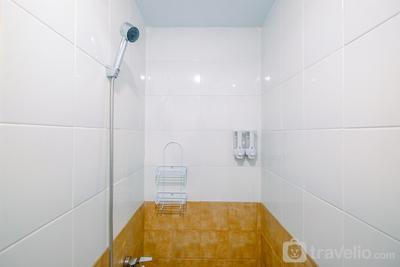 Apartemen Green Pramuka City - Studio Room at Green Pramuka City Apartment By Travelio