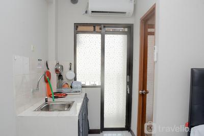 Apartemen Lagoon Bekasi Town Square - Alluring Studio at Lagoon Apartment near Bekasi Town Square By Travelio