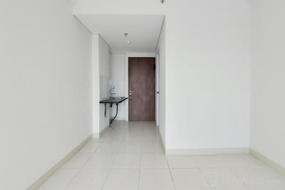 Unfurnished Studio at 15th Floor Emerald Bintaro Apartment By Travelio