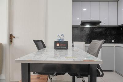 Apartemen Daan Mogot City - Restful and Modern 3BR at Daan Mogot City Apartment By Travelio