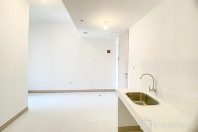 Apartemen Tokyo Riverside PIK 2 - Unfurnished 2BR at 25th Floor Tokyo Riverside PIK 2 Apartment By Travelio