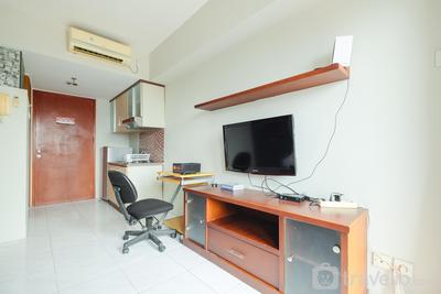 Apartemen Sahid Metropolitan - Cozy and Minimalist Studio Sahid Metropolitan Apartment By Travelio