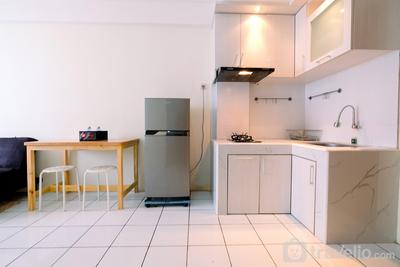 Apartemen East Park - Best Price 2BR East Park Apartment By Travelio