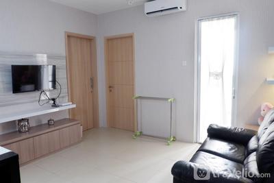 Apartemen Bassura City - Comfort 1BR Apartment with Sofa Bed Connected to Mall Bassura City By Travelio
