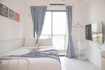 Comfy and Best Deal Studio Sky House BSD Apartment near AEON By Travelio