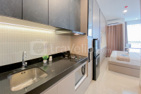 Apartemen Ciputra World 2 - Comfortable and Homey Studio at Ciputra World 2 Apartment By Travelio