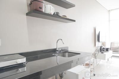 Apartemen Ciputra International - Minimalist and Comfy Studio at Ciputra International Apartment By Travelio