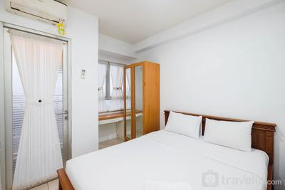 Simply Studio Room at Titanium Square Apartment By Travelio