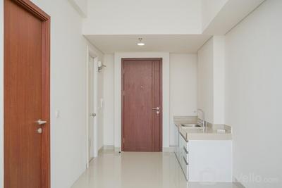 Apartemen Parkland Avenue - 2BR Unfurnished Parkland Avenue Apartment with AC and Kitchen Set By Travelio