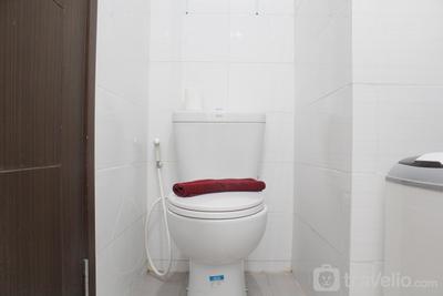 Apartemen Grand Dhika City Jatiwarna - Homey and Comfort 1BR at Grand Dhika City Jatiwarna Apartment By Travelio