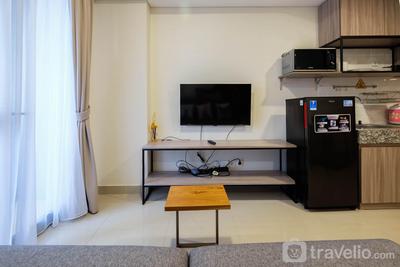 Apartemen Royal Olive Residence - Relaxing 2BR Apartment Royal Olive Residence By Travelio