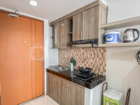 Apartemen Margonda Residence 5 - Minimalist Studio near Station at Margonda Residence 5 Apartment By Travelio