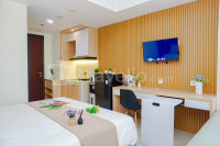 Apartemen Pollux Chadstone - Compact Studio near President University at Pollux Chadstone Apartment By Travelio