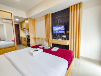 Apartemen Grand Dharmahusada Lagoon - Wood Accents Studio at Grand Dharmahusada Lagoon Apartment by Travelio