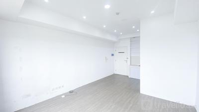 Apartemen Seasons City Latumenten - Unfurnished Studio with AC at Seasons City Latumenten Apartment By Travelio