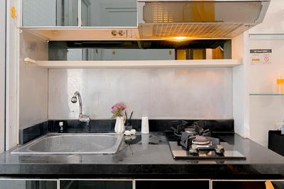 Apartemen Green Pramuka City - Good Place 1BR at Green Pramuka City Apartment near Shopping Center By Travelio