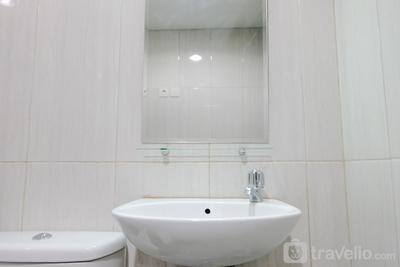 Apartemen Tamansari La Grande - Homey and Cozy 2BR Apartment at Tamansari La Grande By Travelio