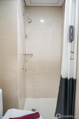 Apartemen B Residence - Cozy and Lovely Studio Apartment at B Residence By Travelio