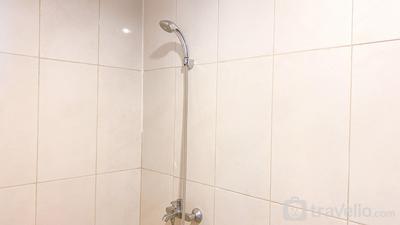 Apartemen Aspen Residence - Modern Look and Restful Studio Apartment Aspen Residence By Travelio