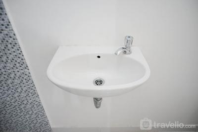 Apartemen Aeropolis Residence - Unfurnished Studio with AC Apartment at Upper Ground Floor Aeropolis Residence By Travelio