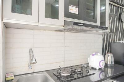 Apartemen Green Pramuka City - Pleasurable and Tidy 2BR Green Pramuka City Apartment By Travelio