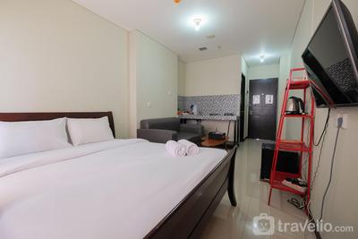 Apartemen Nifarro Park - Garden View Studio at Nifarro Park Apartment By Travelio
