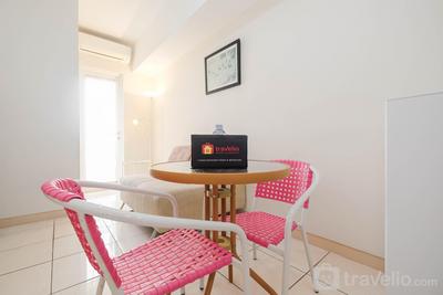 Apartemen Springlake Summarecon Bekasi - Nice and Comfort 2BR at Springlake Summarecon Bekasi Apartment By Travelio