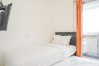 Minimalist Studio Taman Semanan Indah Cengkareng Apartment By Travelio