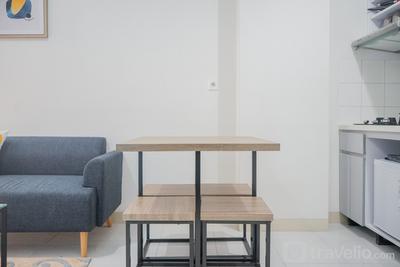 Apartemen Emerald Bintaro - Elegant and Comfy 2BR Emerald Bintaro Apartment By Travelio