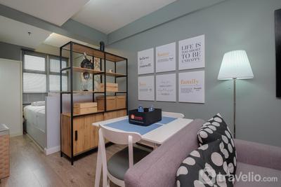 Apartemen Pancoran Riverside - Nice and Warm Studio at Pancoran Riverside Apartment By Travelio